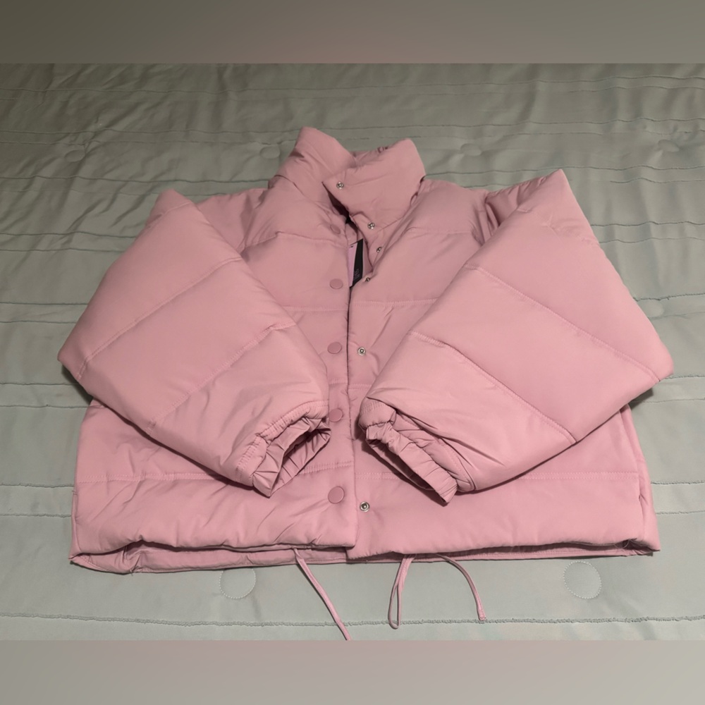 NEW Wild Fable Cropped Puffer